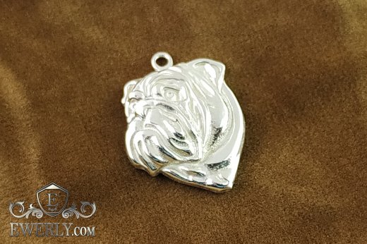 Pendant of  silver in the form of a dog, фото